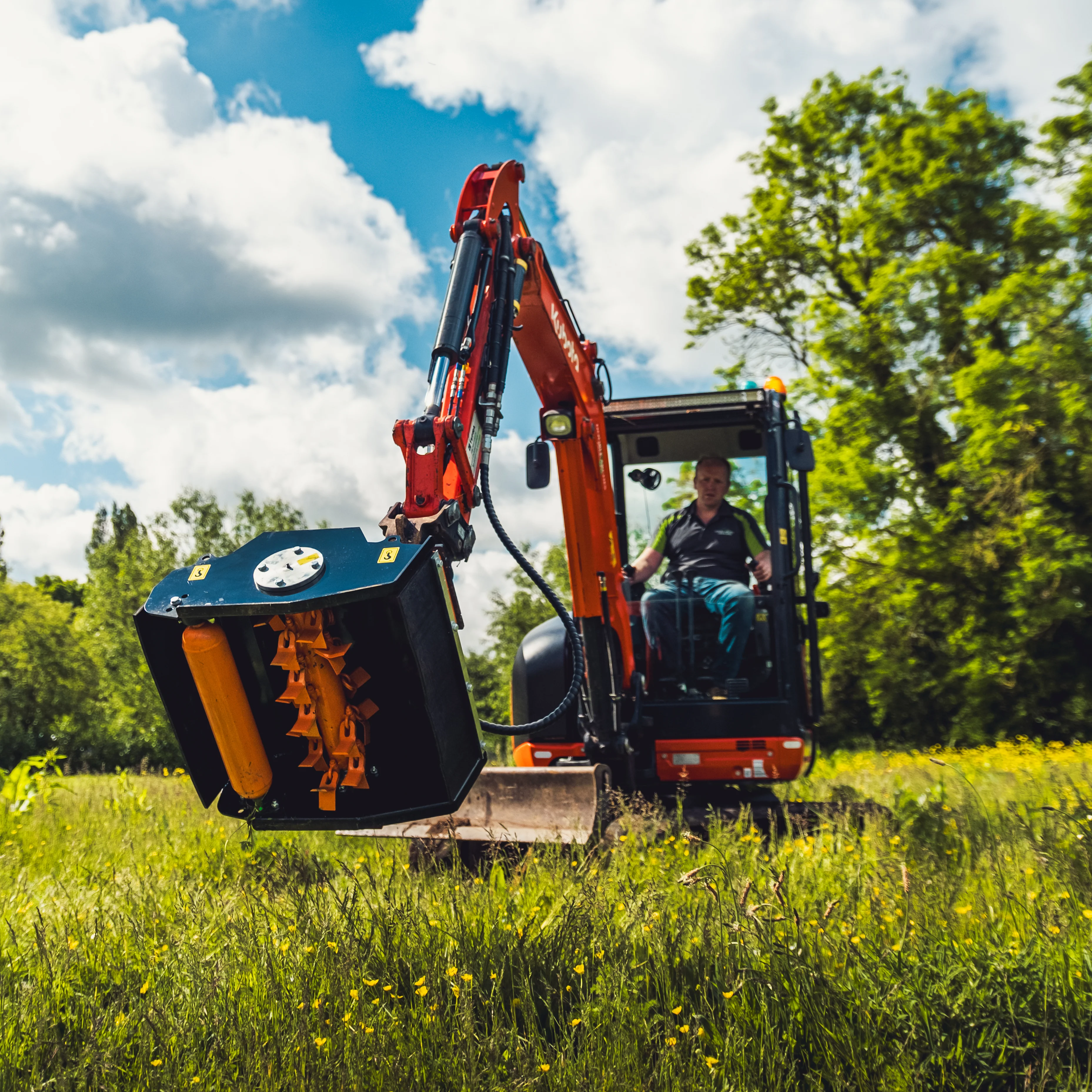 5-10 Tonne Excavators - 1250mm Hydraulic Flail Mower - Image 3
